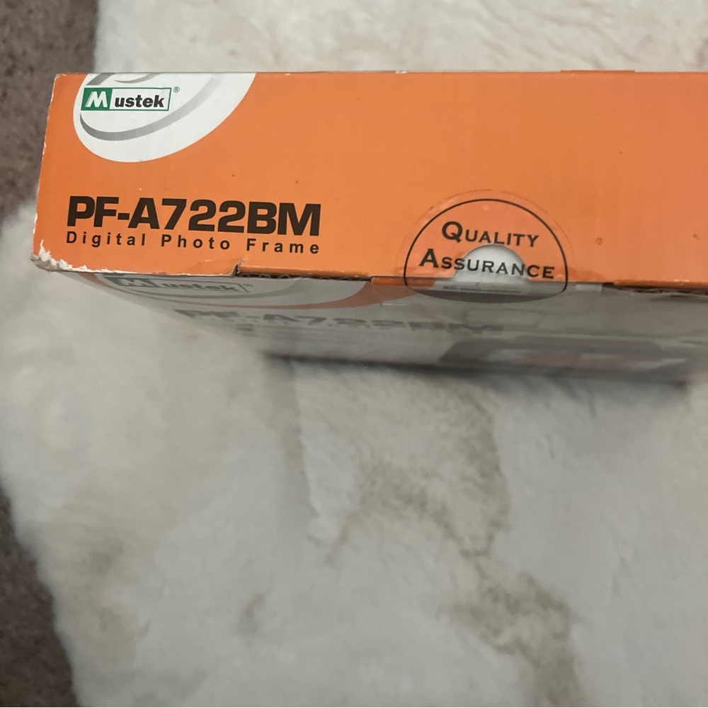 PF-A722BM Digital Photo Frame 7" frame MP3 Music Holds 45 JPEG Pictures - Picture 6 of 6